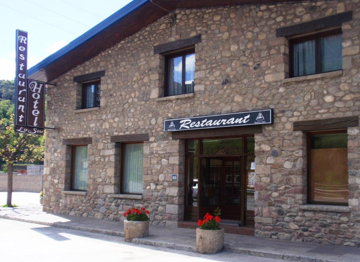 Hotel La Seu Ла Сеу д'Ургел Екстериор снимка
